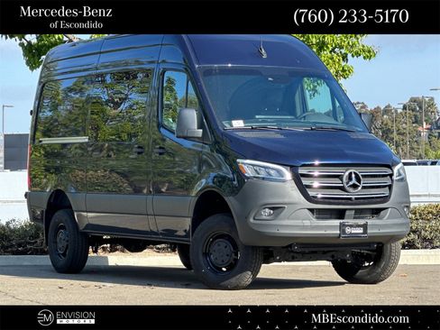 Used 2024 Mercedes-Benz Sprinter 144 Cargo image 1