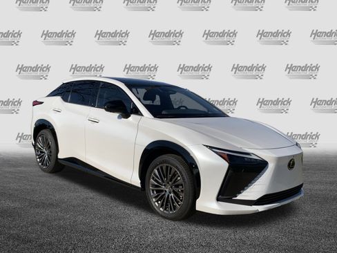 Used 2023 Lexus RZ 450e Premium image 2
