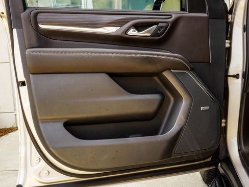 Used 2021 GMC Yukon XL Denali RWD image 33