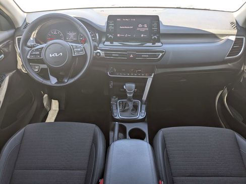 Certified 2023 Kia Seltos S FWD image 16