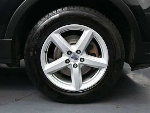 Used 2018 Ford Explorer 4WD w/ Class II Trailer Tow Package image 14