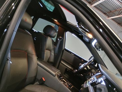 Used 2014 Rolls-Royce Ghost RWD image 45