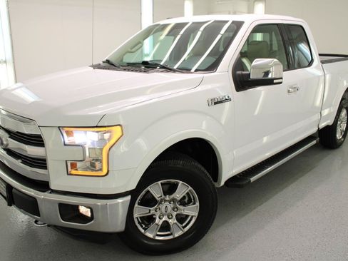 Used 2016 Ford F150 Lariat w/ Equipment Group 502A Luxury AWD/4WD image 13