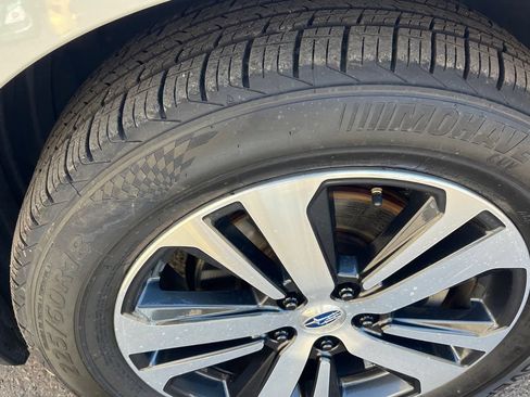 Used 2018 Subaru Outback 2.5i Limited w/ Popular Package #2 AWD/4WD image 25