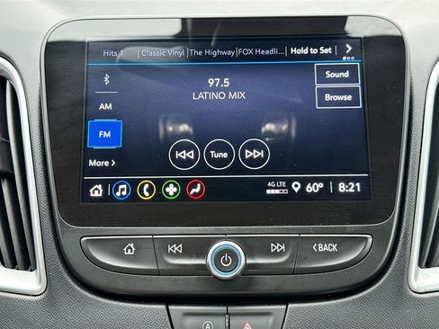 Used 2025 Chevrolet Malibu LT image 14