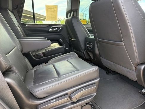 Used 2024 Chevrolet Tahoe LT RWD image 15