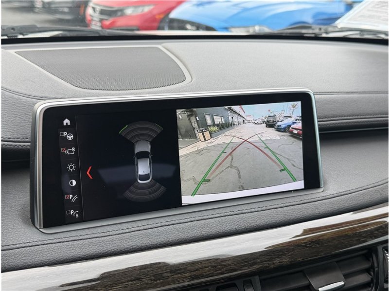 Used 2019 BMW X6 sDrive35i w/ Convenience Package RWD image 49