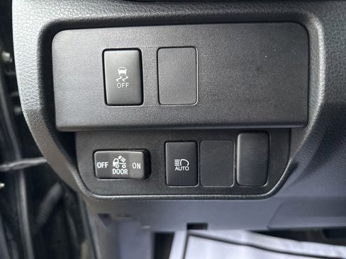 Used 2023 Toyota Tacoma SR image 17