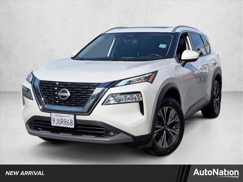 Used 2023 Nissan Rogue SV w/ SV Premium B Package image 1