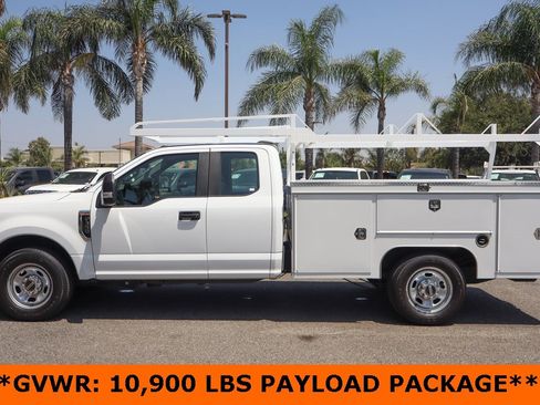 Used 2022 Ford F350 XL w/ Power Equipment Group image 5