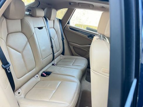 Used 2016 Porsche Macan S image 31