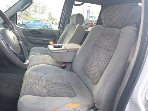 Used 2002 Ford F150 XLT image 6