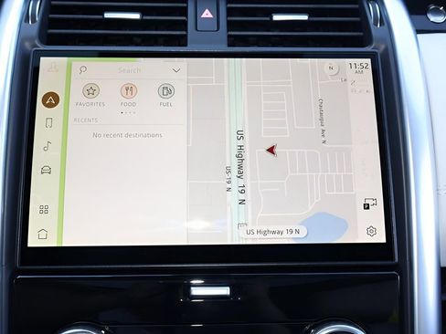 New 2026 Land Rover Discovery S image 25