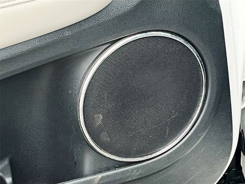 Used 2022 Honda HR-V EX image 18