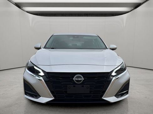 Used 2023 Nissan Altima 2.5 SL image 8