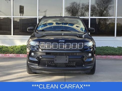 Certified 2022 Jeep Compass Latitude image 2
