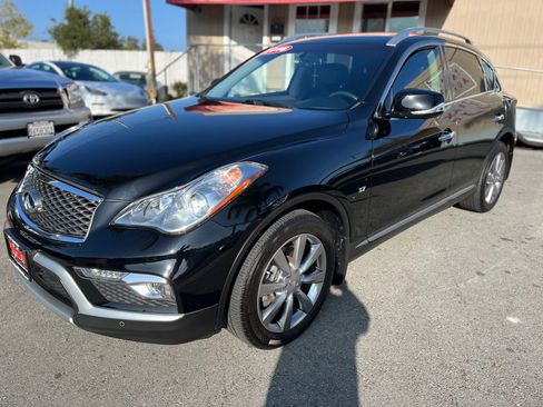 Used 2016 INFINITI QX50 2WD w/ Premium Plus Package image 3