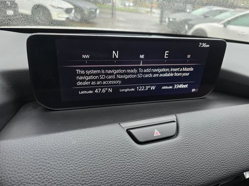 Certified 2024 MAZDA CX-90 Plug-In Hybrid w/ Preferred image 33