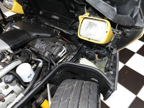 Used 1990 Chevrolet Corvette ZR-1 RWD image 72