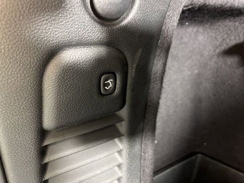 Used 2024 Dodge Durango GT image 53