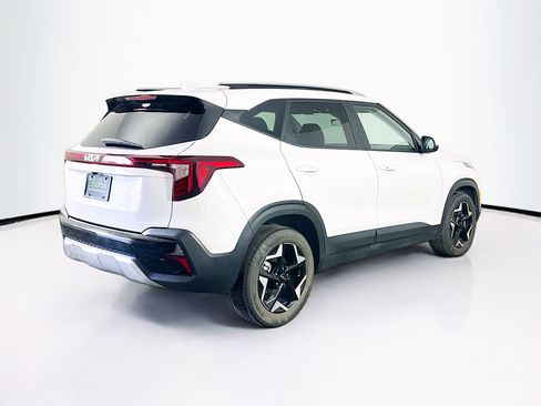 Used 2025 Kia Seltos S FWD image 9