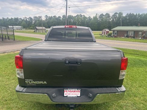 Used 2013 Toyota Tundra 2WD Double Cab w/ SR5 Pkg image 10