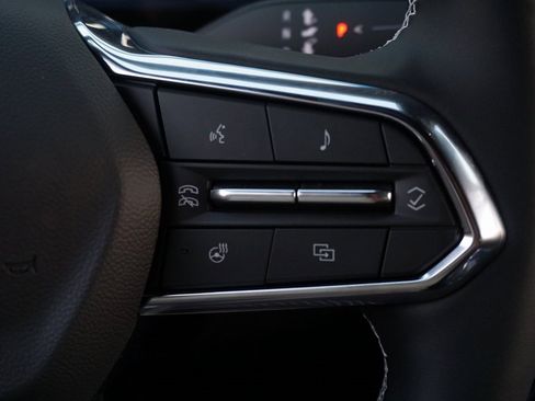 New 2026 Chevrolet Equinox EV LT image 19