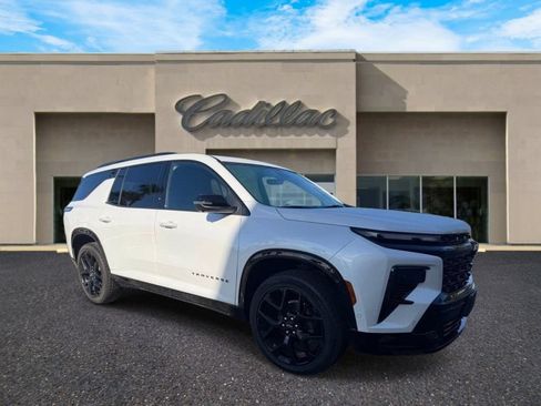 Used 2024 Chevrolet Traverse RS AWD/4WD image 1