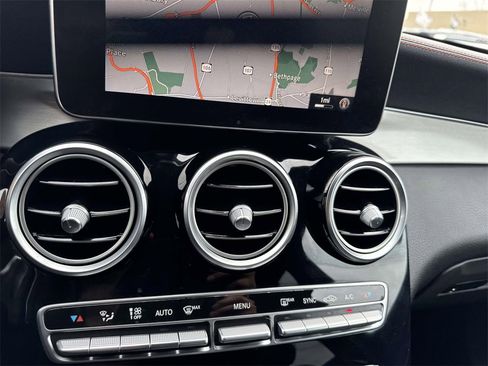 Used 2018 Mercedes-Benz GLC 43 AMG 4MATIC image 24