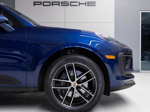 Certified 2026 Porsche Macan AWD/4WD image 11