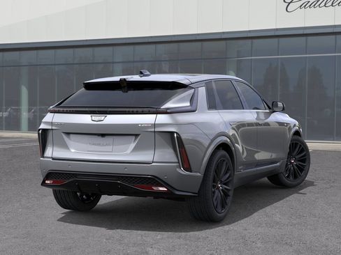 New 2026 Cadillac Lyriq V w/ LPO, Floor Liner Package AWD/4WD image 29