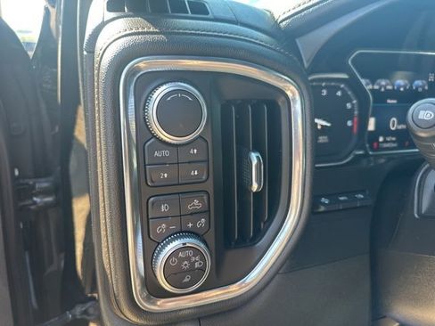 Used 2019 GMC Sierra 1500 AT4 w/ AT4 Premium Package AWD/4WD image 16