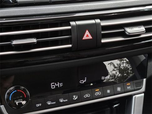 Certified 2022 Kia Seltos SX image 23