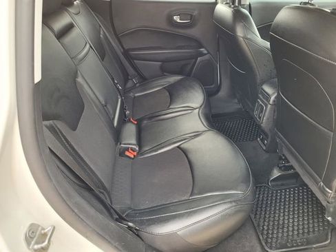 Used 2020 Jeep Compass Latitude image 26