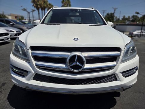 Used 2014 Mercedes-Benz GL 450 4MATIC image 31