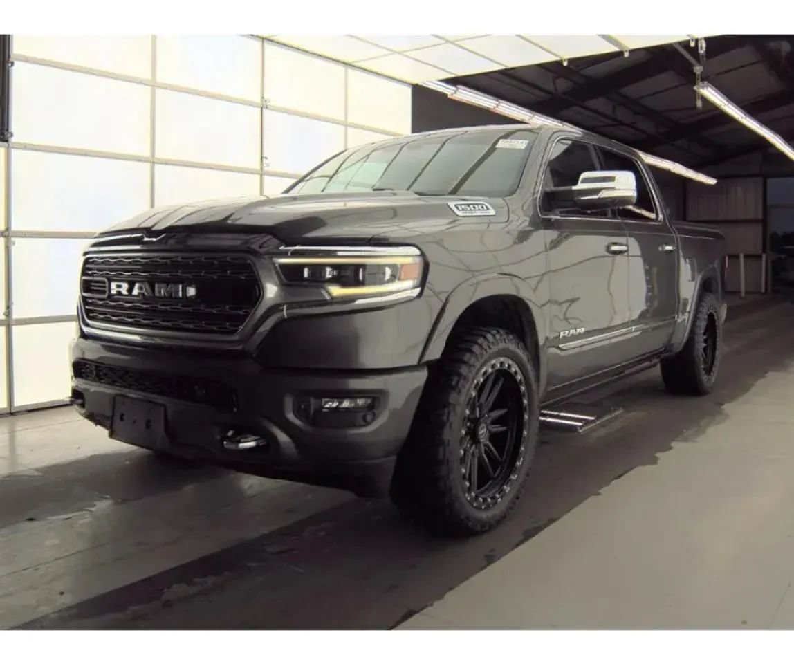 Used 2021 RAM 1500 Limited AWD/4WD image 1