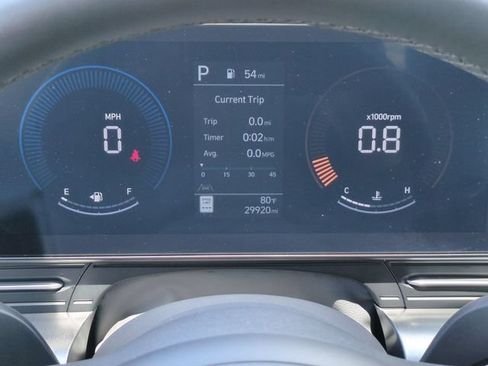 Certified 2024 Hyundai Kona SEL AWD/4WD image 8