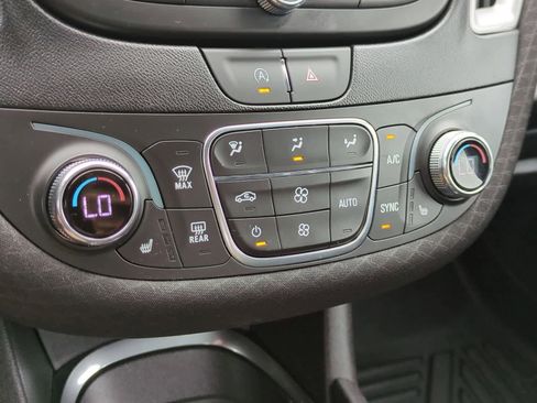 Used 2023 Chevrolet Malibu LT image 30