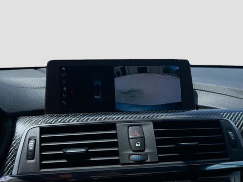 Used 2020 BMW M4 Convertible w/ M Driver's Package image 11