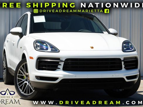 Used 2023 Porsche Cayenne E-Hybrid image 2
