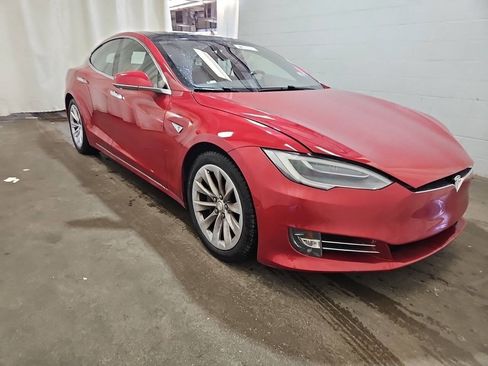 Used 2016 Tesla Model S AWD image 5