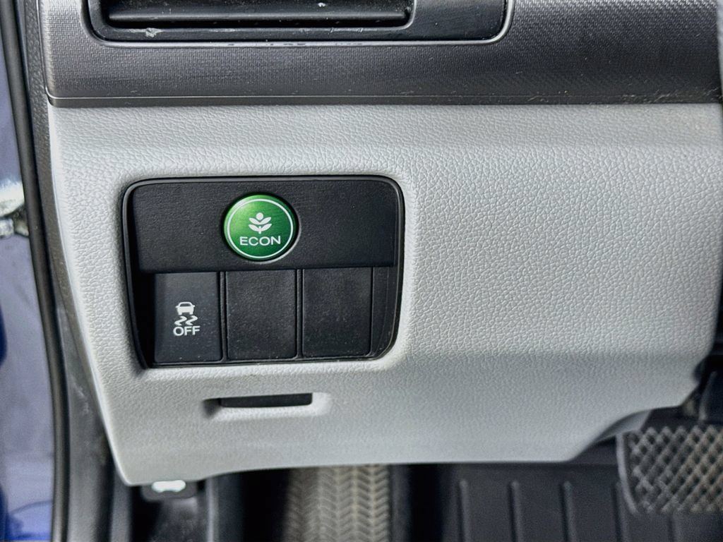 Used 2015 Honda Accord LX image 11