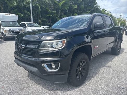 Used 2020 Chevrolet Colorado Z71 w/ Z71 Midnight Edition RWD image 5