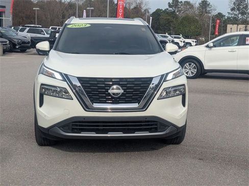 Used 2023 Nissan Rogue SL w/ SL Premium Package image 8