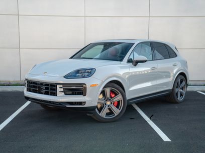 New 2025 Porsche Cayenne S