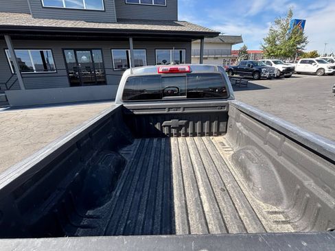 Used 2019 Chevrolet Colorado LT w/ LT Convenience Package AWD/4WD image 5