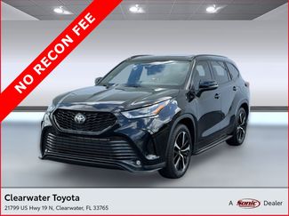 Used 2021 Toyota Highlander XSE FWD video 1