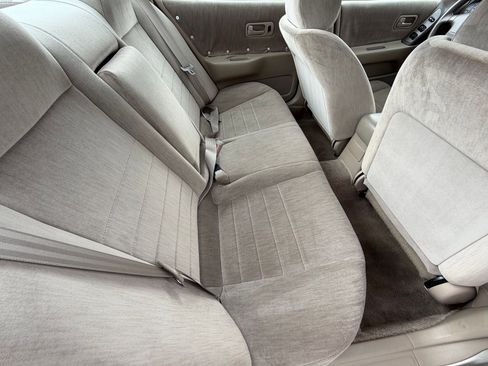 Used 1995 Nissan Altima SE image 30