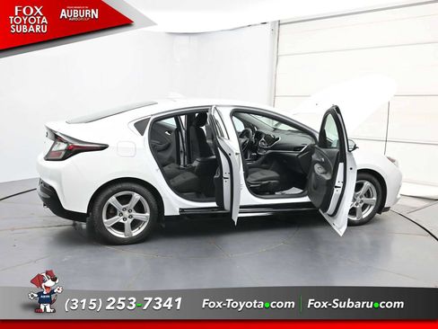 Used 2017 Chevrolet Volt LT w/ Comfort Package FWD image 37