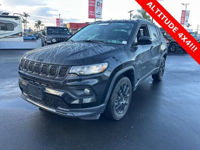 Used 2023 Jeep Compass Altitude